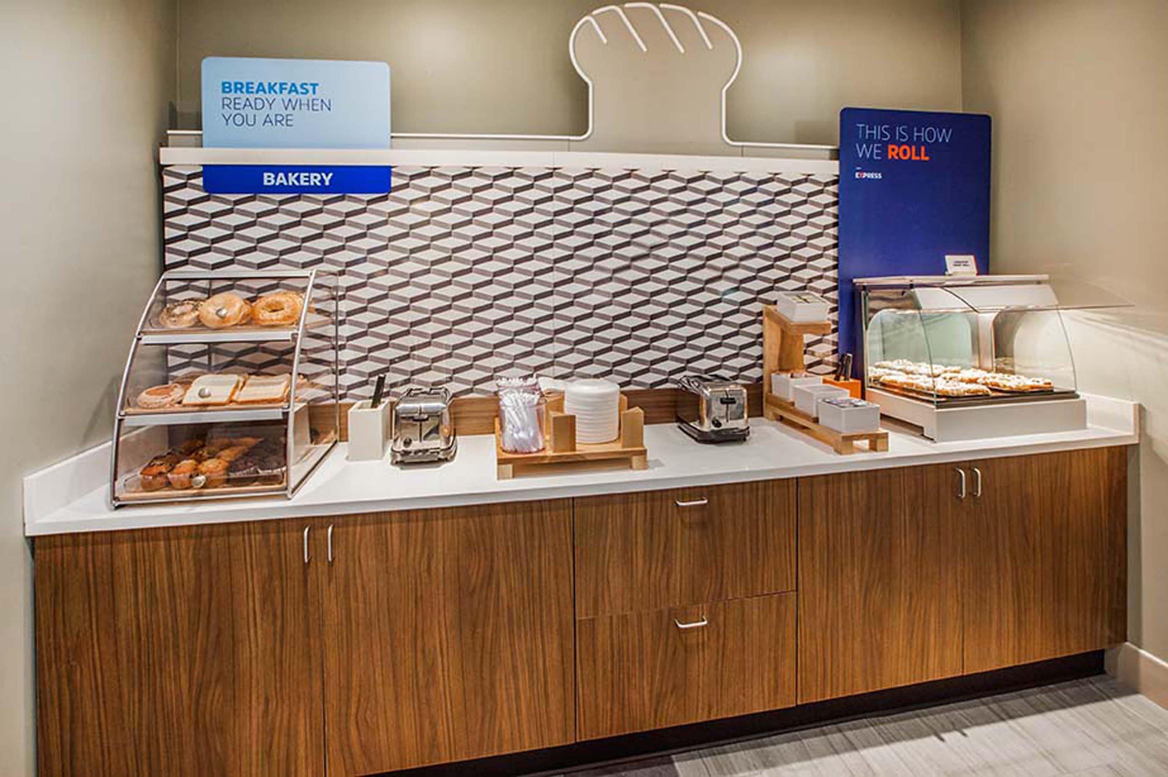 Holiday Inn Express & Suites - Van Horn By Ihg Hotel Van Horn